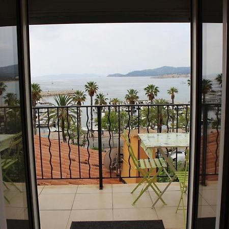 T2 Coquet Le Lavandou Plein Centre Vue Mer Exceptionnelle. Exterior foto